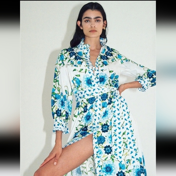 Chic Blue Floral Maxi Dress - Picture 6 of 16